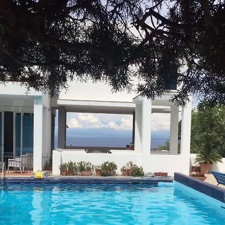 Appart hôtel La Cetrangola